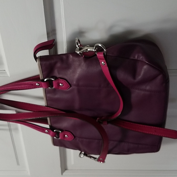 Coach Bag - Picture 6 of 16